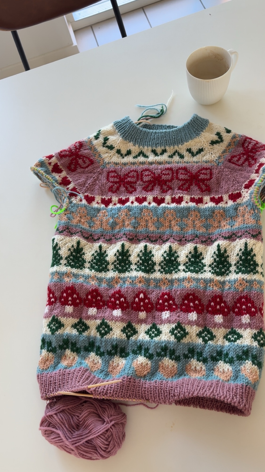 Winterwoods Sweater – Digital Strikkeopskrift (Dansk) - Billede 2